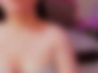 JuneCandy18's Live Sex Cam Show