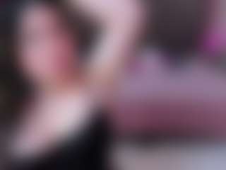 JuneCandy18's Live Sex Cam Show