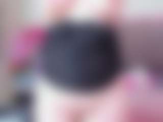 JuneCandy18's Live Sex Cam Show
