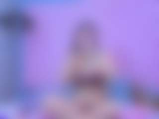 Live cam show with Karol-Messy - New Big Ass on chickslive.net