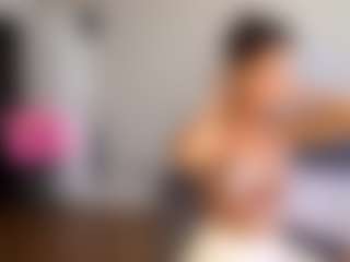 LashaundaGoodknight's Live Sex Cam Show