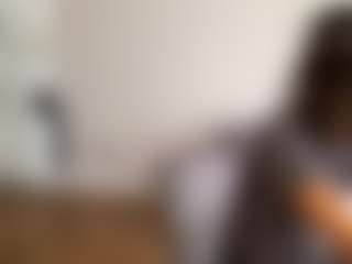 LashaundaGoodknight's Live Sex Cam Show