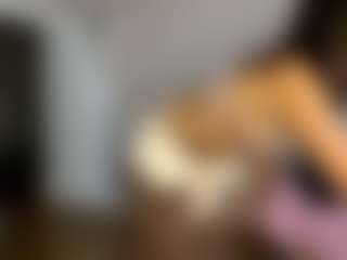 Live cam show with LashaundaGoodknight - Stockings on 1on1-livenow