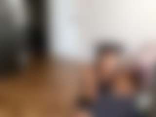 Live cam show with LashaundaGoodknight - Middle Aged on Camsoda
