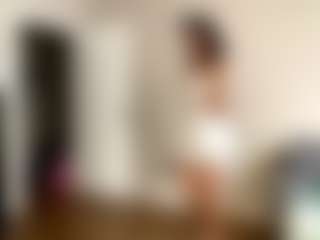 Live cam show with LashaundaGoodknight - Athletic MILF on camwithhim.com
