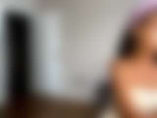 LashaundaGoodknight's Live Sex Cam Show