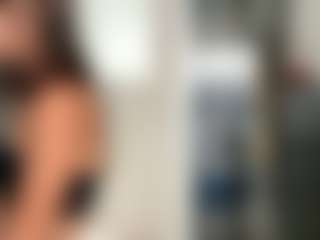 Live cam show with LashaundaGoodknight - Middle Aged on livesexfox.com