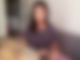 Live cam show with LashaundaGoodknight - Middle Aged on WildCum