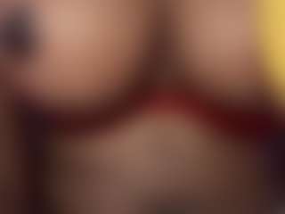 Live cam show with Littlebambii777 - Big Tits on Camsoda