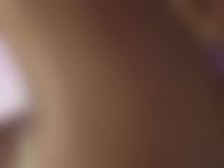 Littlebambii777's Live Sex Cam Show
