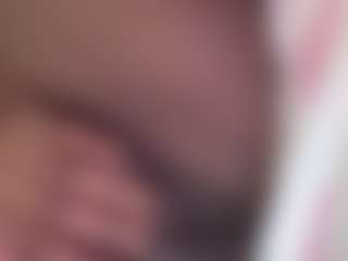 Littlebambii777's Live Sex Cam Show