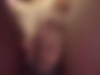 Littlebambii777's Live Sex Cam Show