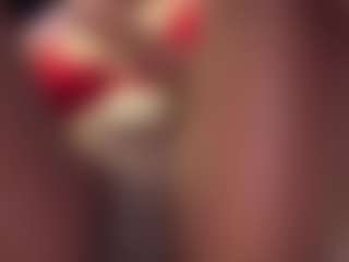 Littlebambii777's Live Sex Cam Show