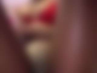Littlebambii777's Live Sex Cam Show