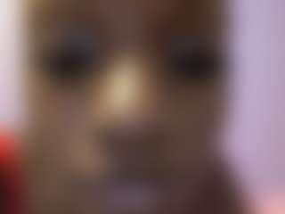 Live cam show with Littlebambii777 - BBW on Streamer API