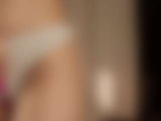 LucianaMclilly's Live Sex Cam Show