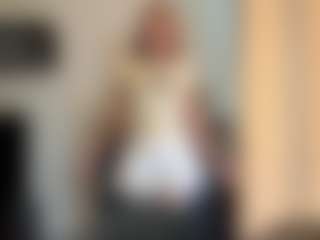 Live cam show with Shaya - New White on livesuperchat.net | united states