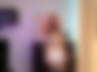 Shaya's Live Sex Cam Show