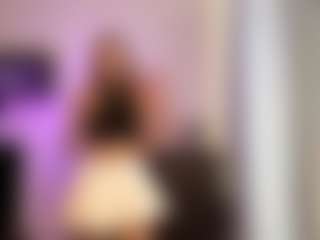 Live cam show with Shaya - Blue Eyes on Milfs Live