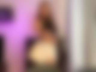 Shaya's Live Sex Cam Show