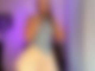 Live cam show with Shaya - Nipple Piercings on Milfs Live