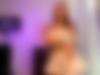 Live cam show with Shaya - College on Camsoda
