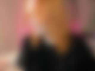 Live cam show with Margo-Blaze - Body Massage on Camsoda