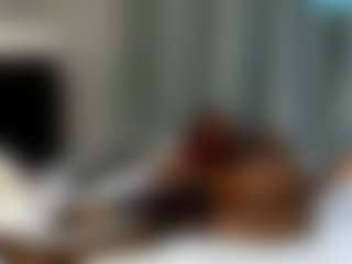 Pretty-teddy's Live Sex Cam Show