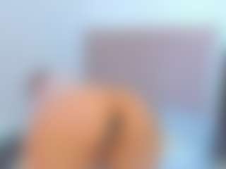 scarletrouse's Live Sex Cam Show