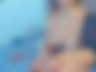 scarletrouse's Live Sex Cam Show