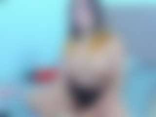 scarletrouse's Live Sex Cam Show