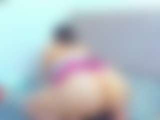 Live cam show with scarletrouse - Normal on makecum.org