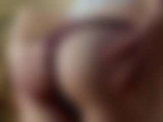 Live cam show with ShanikaSueda - Interactivetoy Mature on intimatelivegirls.com