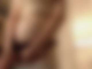 ShanikaSueda's Live Sex Cam Show