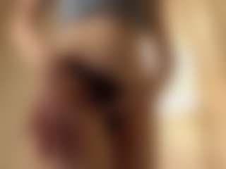 ShanikaSueda's Live Sex Cam Show