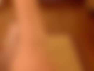 Live cam show with ShanikaSueda - Creampie on Cam Slut