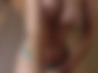 Live cam show with ShanikaSueda - Athletic Middle Aged on Porn Luv