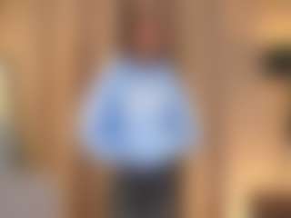 Live cam show with Dana - College Mature on Streamer API