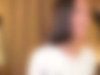 Spettacolo in cam dal vivo con Dana - New Shaved Pussy su Camsoda