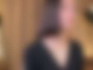 Live cam show with Dana - Small Tits on fapnchat