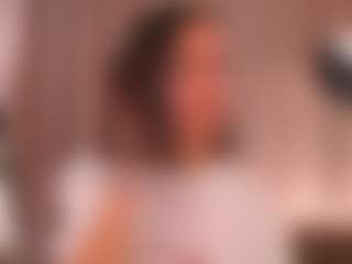 Live cam show with Dana - New Spank on Camming Site