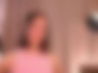 Live cam show with Dana - Skinny Teen (18+) on Camsoda