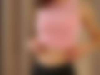 Live cam show with Dana - Blowjob on Dare Cams