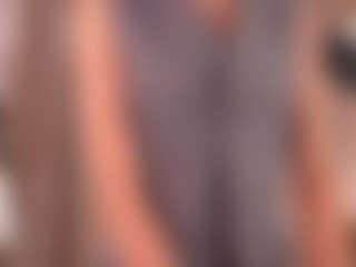 Live cam show with Dana - Small Tits Mature on Camming Site