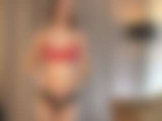 Live cam show with Dana - Brown Eyes on Dolls Live