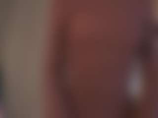 Live cam show with Dana - Mature Young Adult on milfzrlive.com