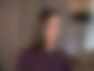 Show de cam en vivo con Dana - Small Tits en Camsoda