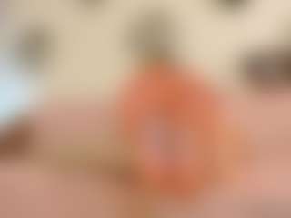 Live cam show with Dana - Yoga on madthumbs