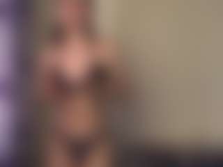 TeresitaDickens's Live Sex Cam Show