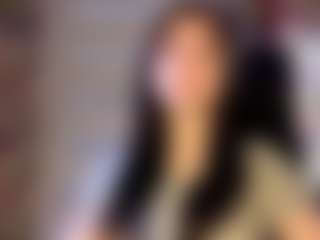 Live cam show with Eva - Teen (18+) on Lustler